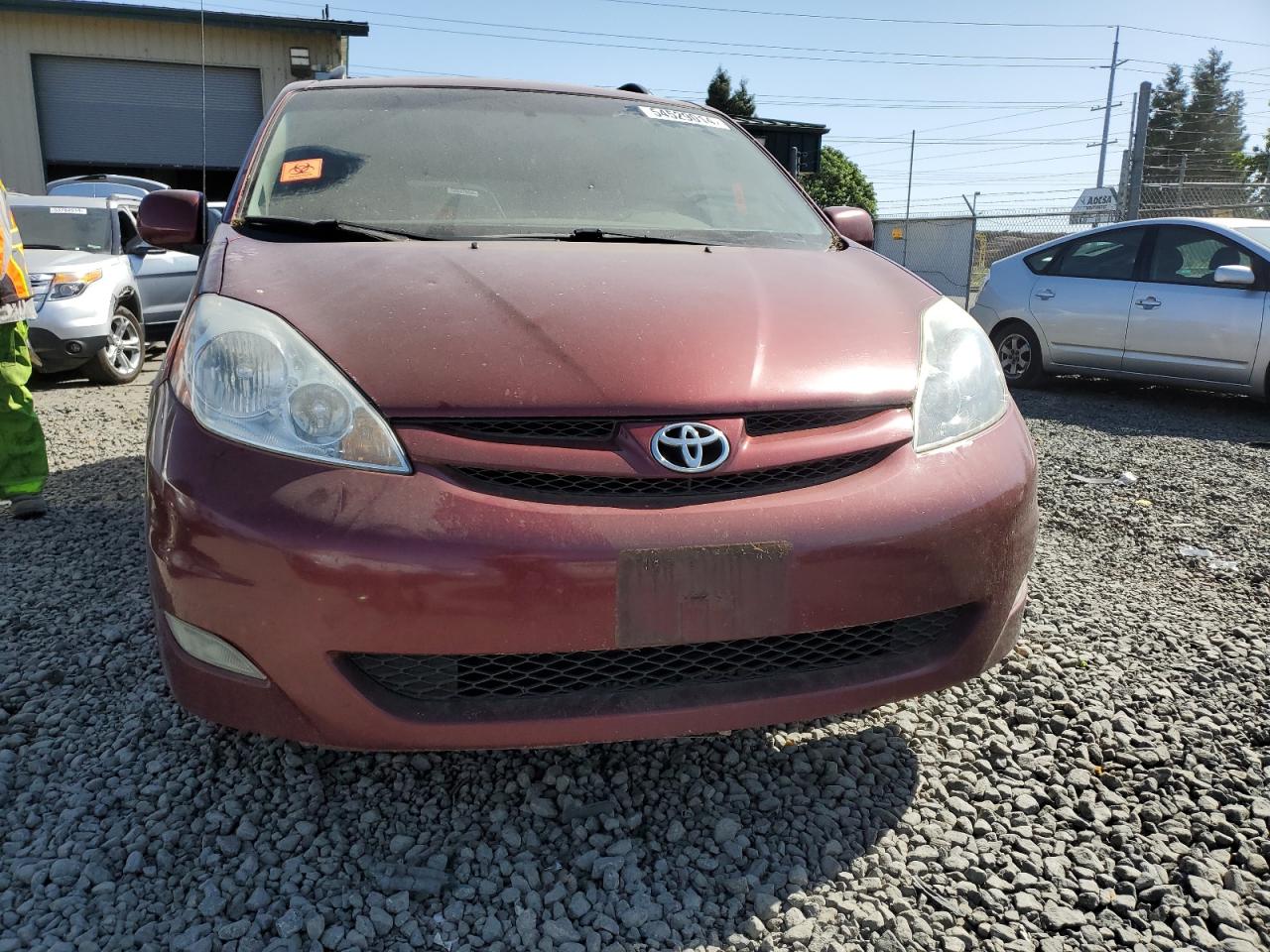 5TDBK22C28S019860 2008 Toyota Sienna Xle