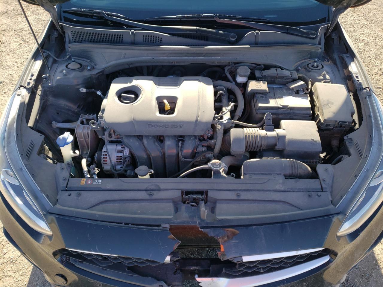 3KPF24AD0KE114877 2019 Kia Forte Fe