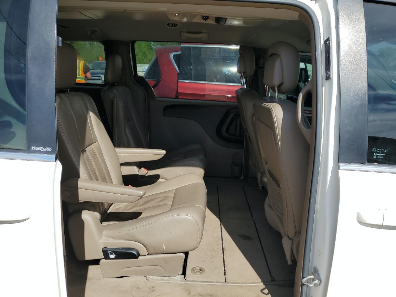 2C4RC1BG9CR400812 2012 Chrysler Town & Country Touring