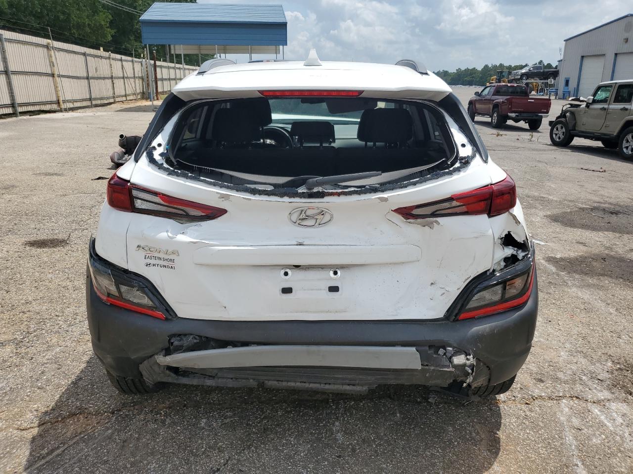 KM8K62AB1NU775969 2022 Hyundai Kona Sel