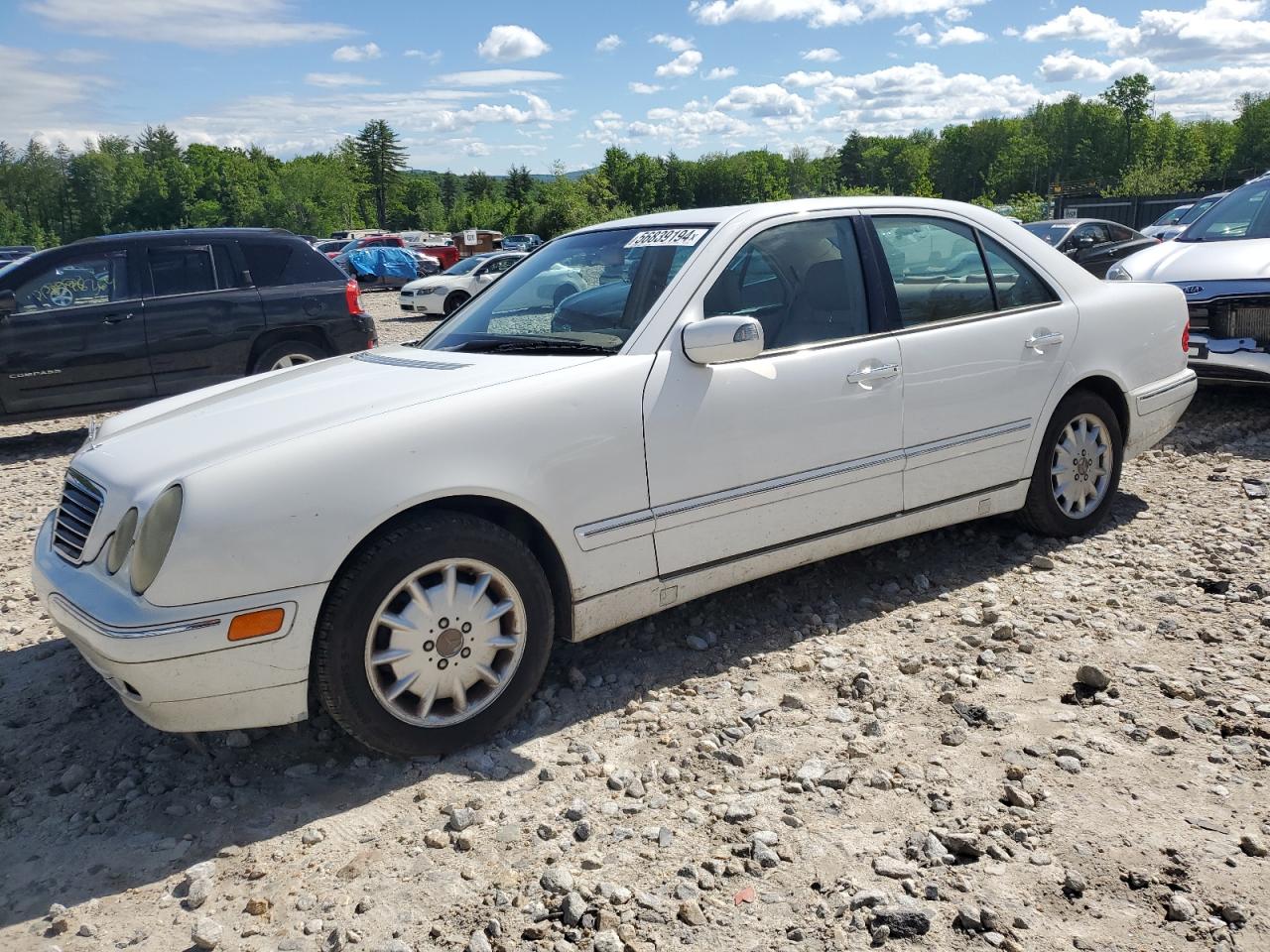 WDBJF65J11B187213 2001 Mercedes-Benz E 320