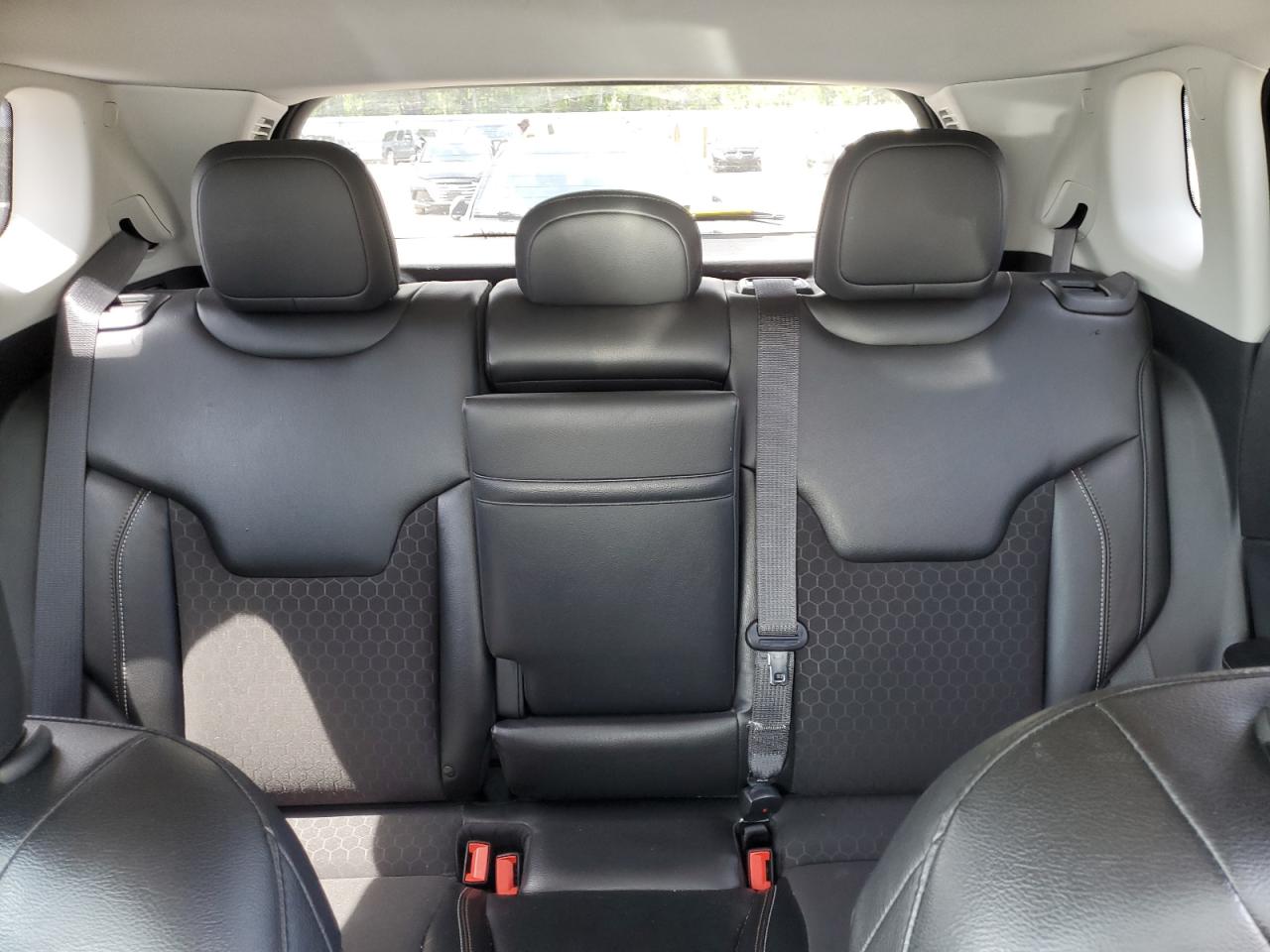 3C4NJDBB0JT254496 2018 Jeep Compass Latitude