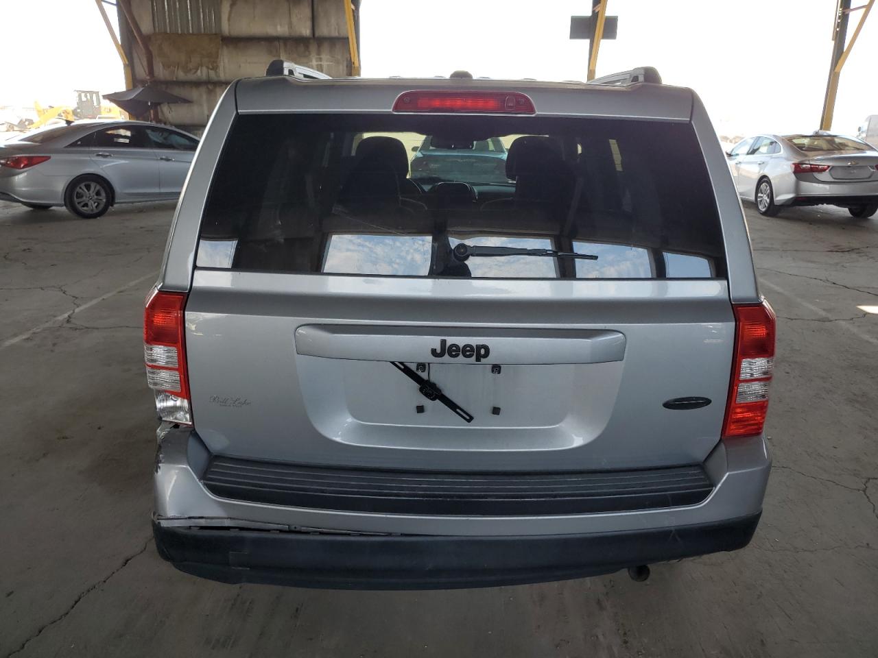 1C4NJPFB8FD246168 2015 Jeep Patriot Latitude