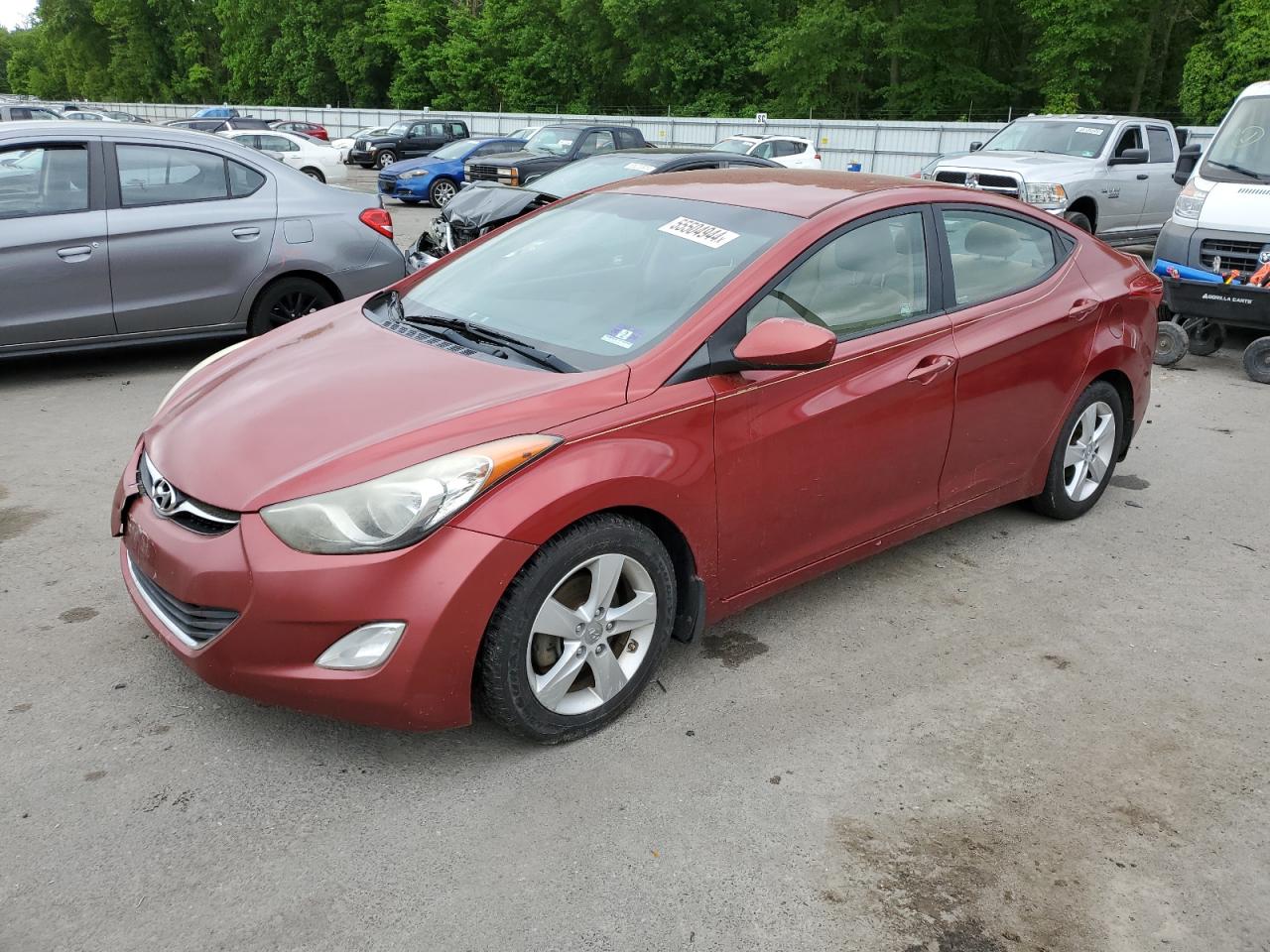 5NPDH4AE5DH295083 2013 Hyundai Elantra Gls