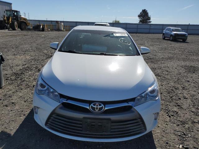 2015 Toyota Camry Le VIN: 4T4BF1FK4FR497451 Lot: 54433014