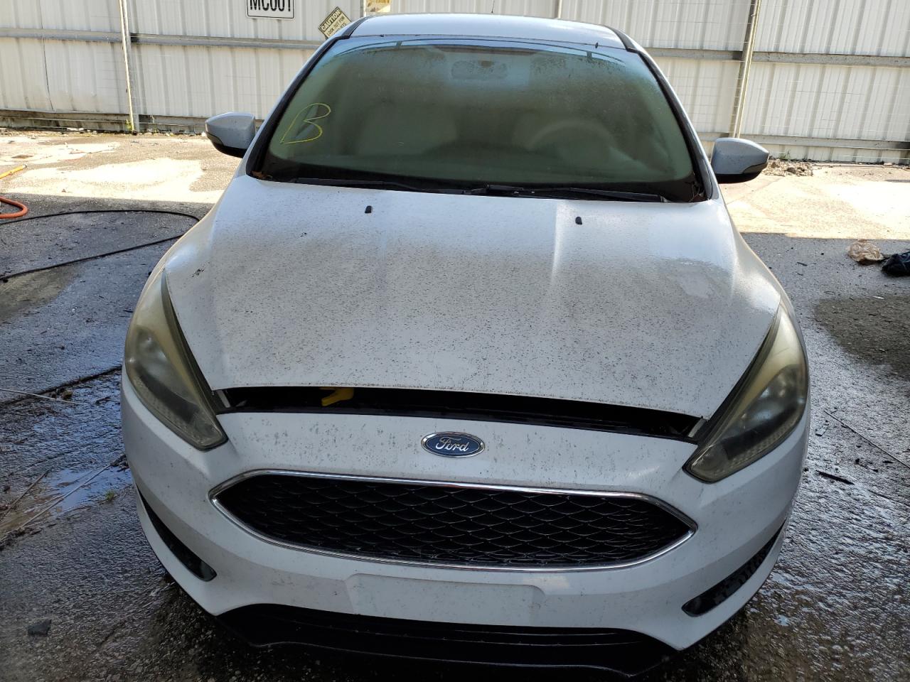 1FADP3F26FL298557 2015 Ford Focus Se