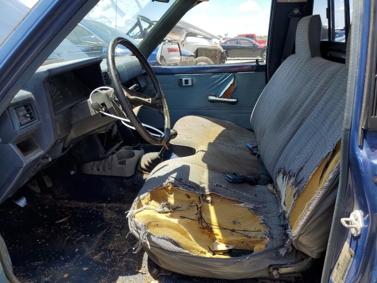 JT4RN50R1G0211724 1986 Toyota Pickup 1/2 Ton Rn50