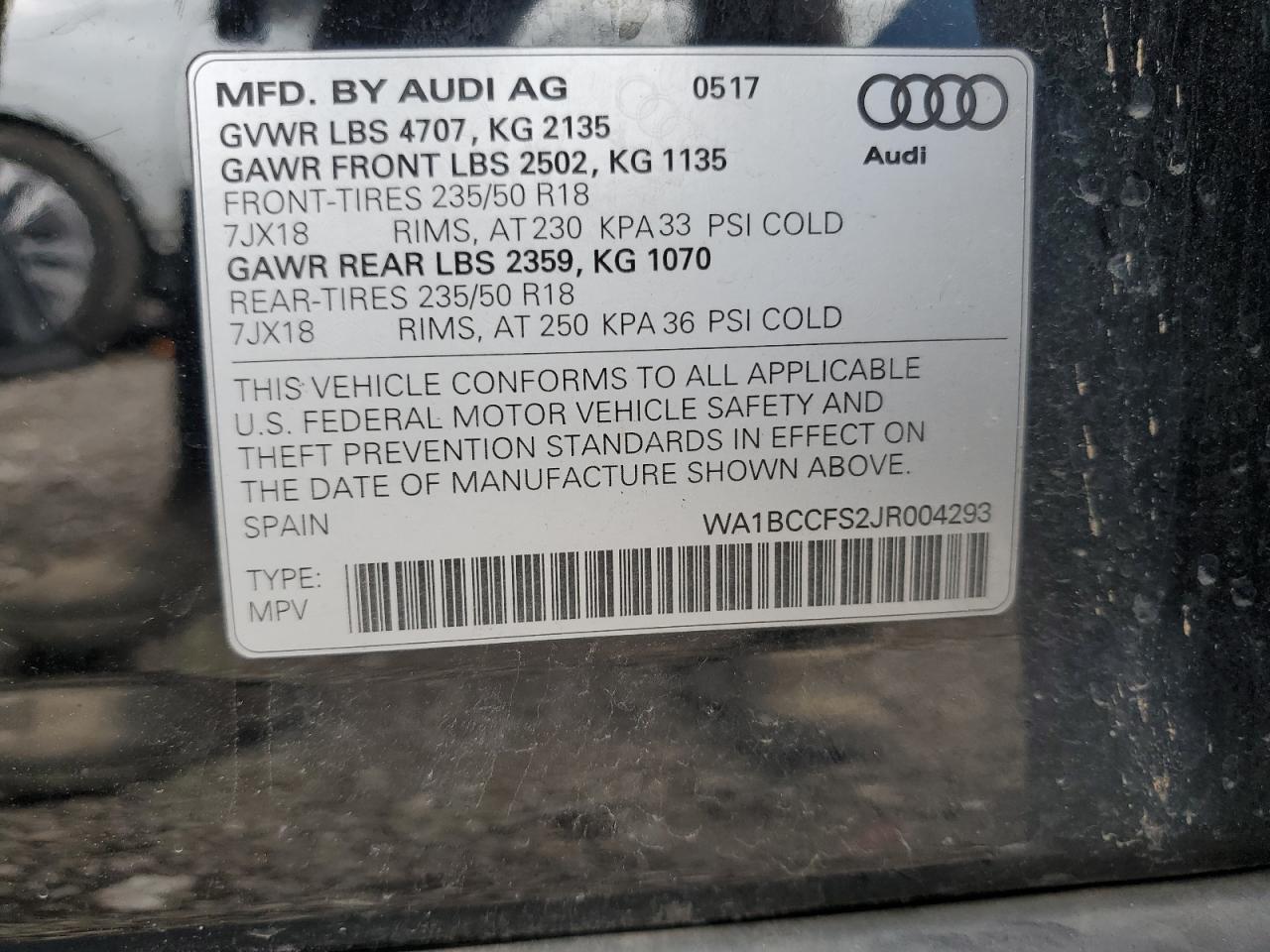 WA1BCCFS2JR004293 2018 Audi Q3 Premium