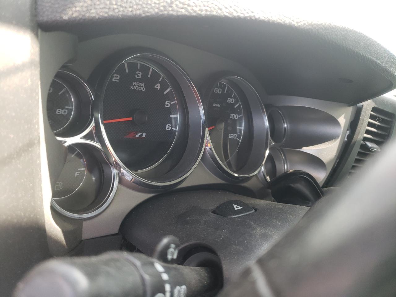 1GCRKSE36BZ421168 2011 Chevrolet Silverado K1500 Lt