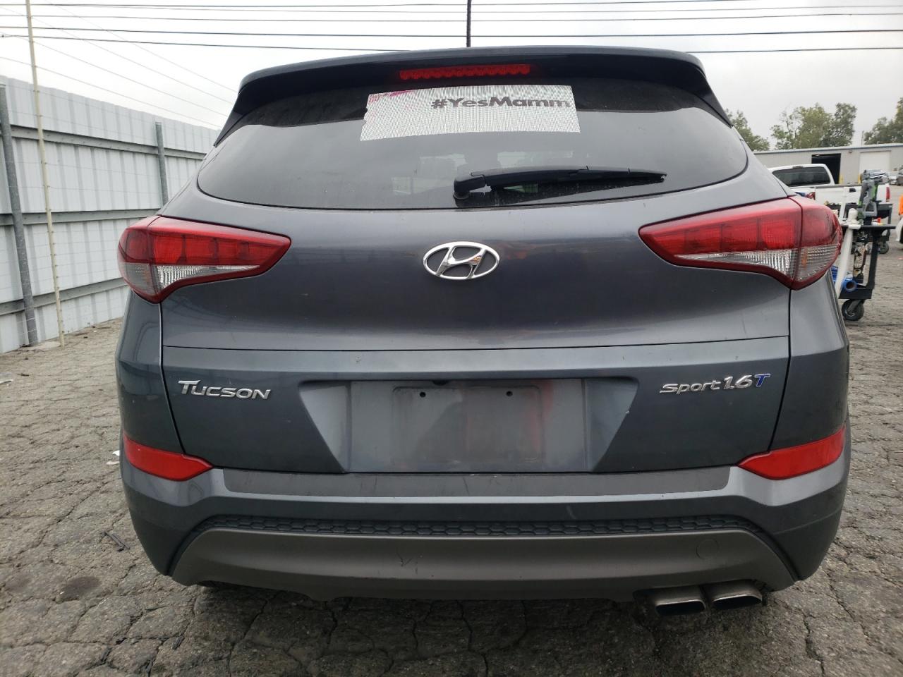 2016 Hyundai Tucson Limited vin: KM8J33A24GU117236