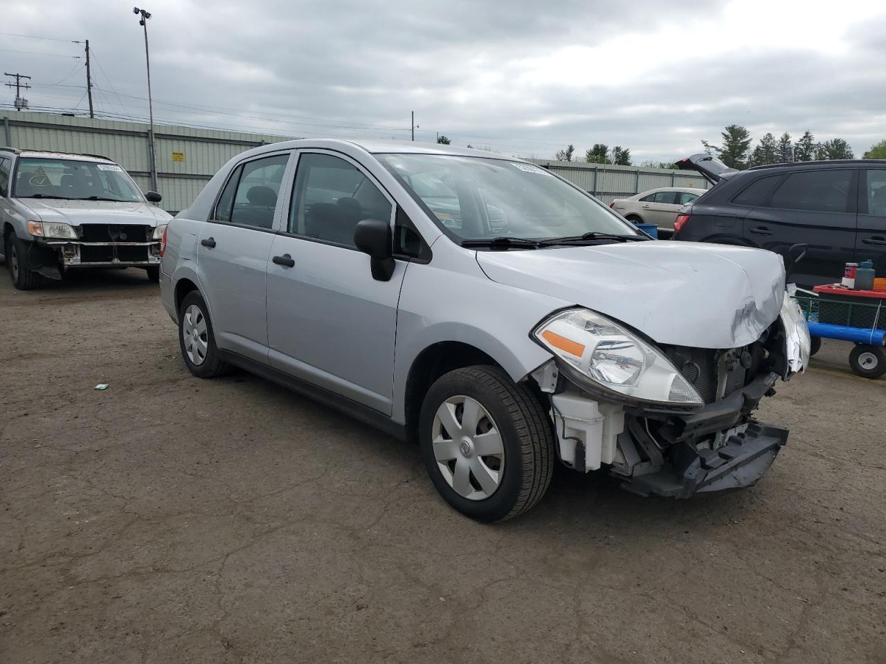 3N1CC1APXBL446235 2011 Nissan Versa S