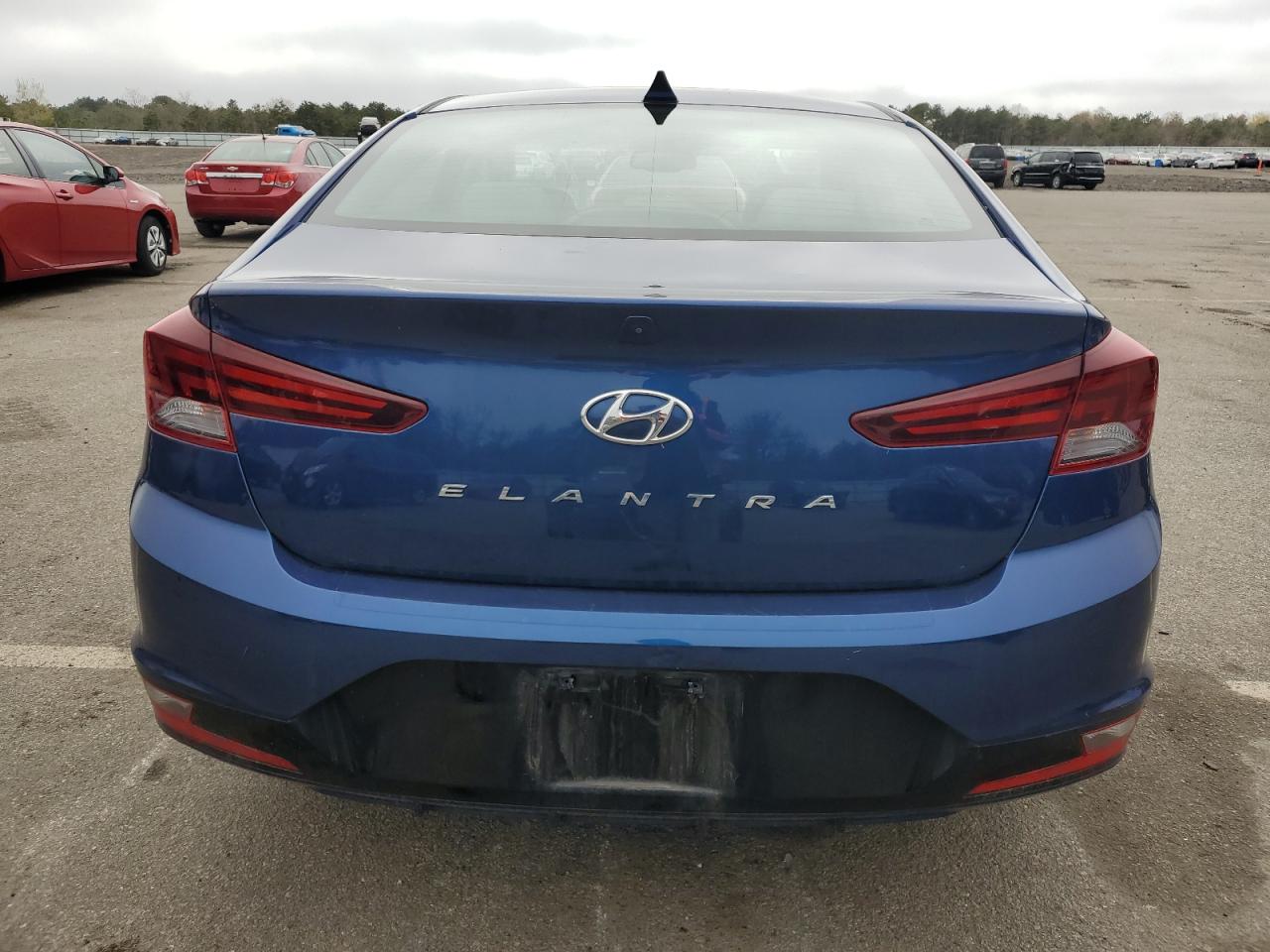 5NPD84LF7KH461610 2019 Hyundai Elantra Sel