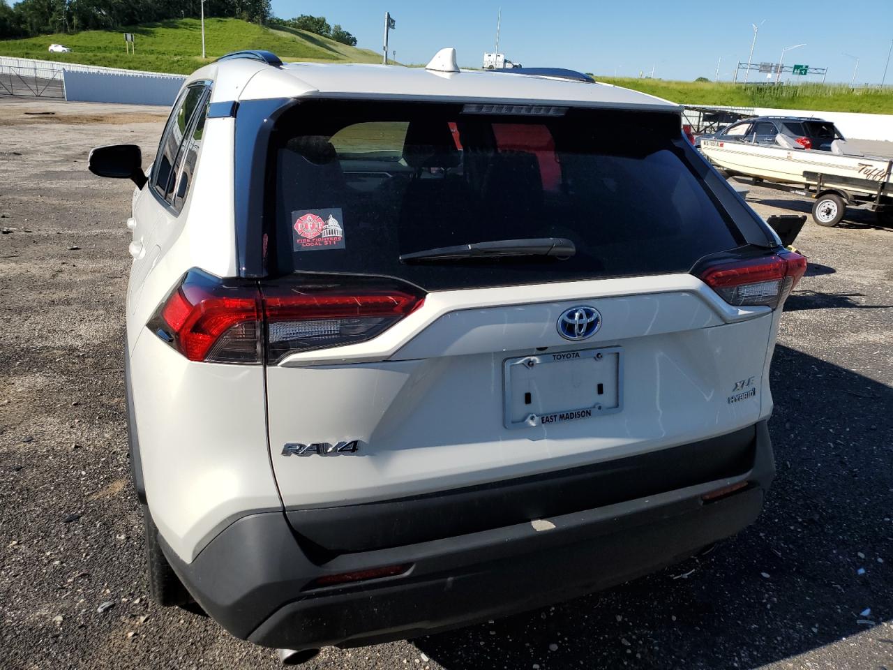 4T3B6RFVXMU052445 2021 Toyota Rav4 Xle Premium