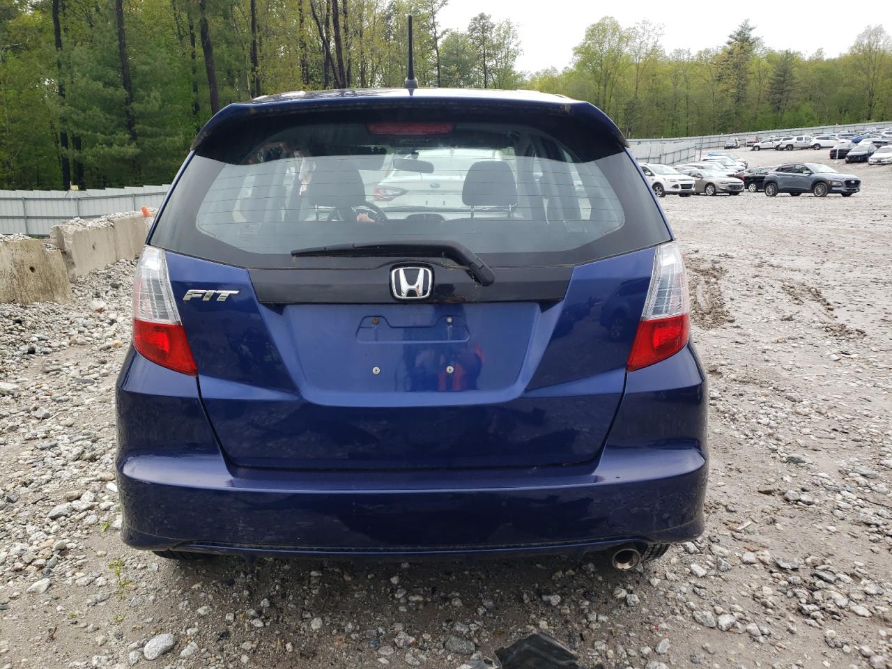 JHMGE8H50BC012681 2011 Honda Fit Sport