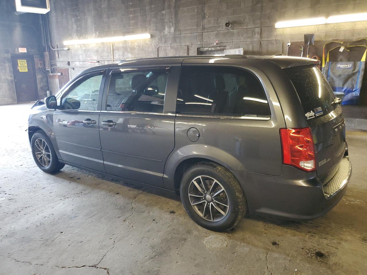 2C4RDGCG4HR625175 2017 Dodge Grand Caravan Sxt