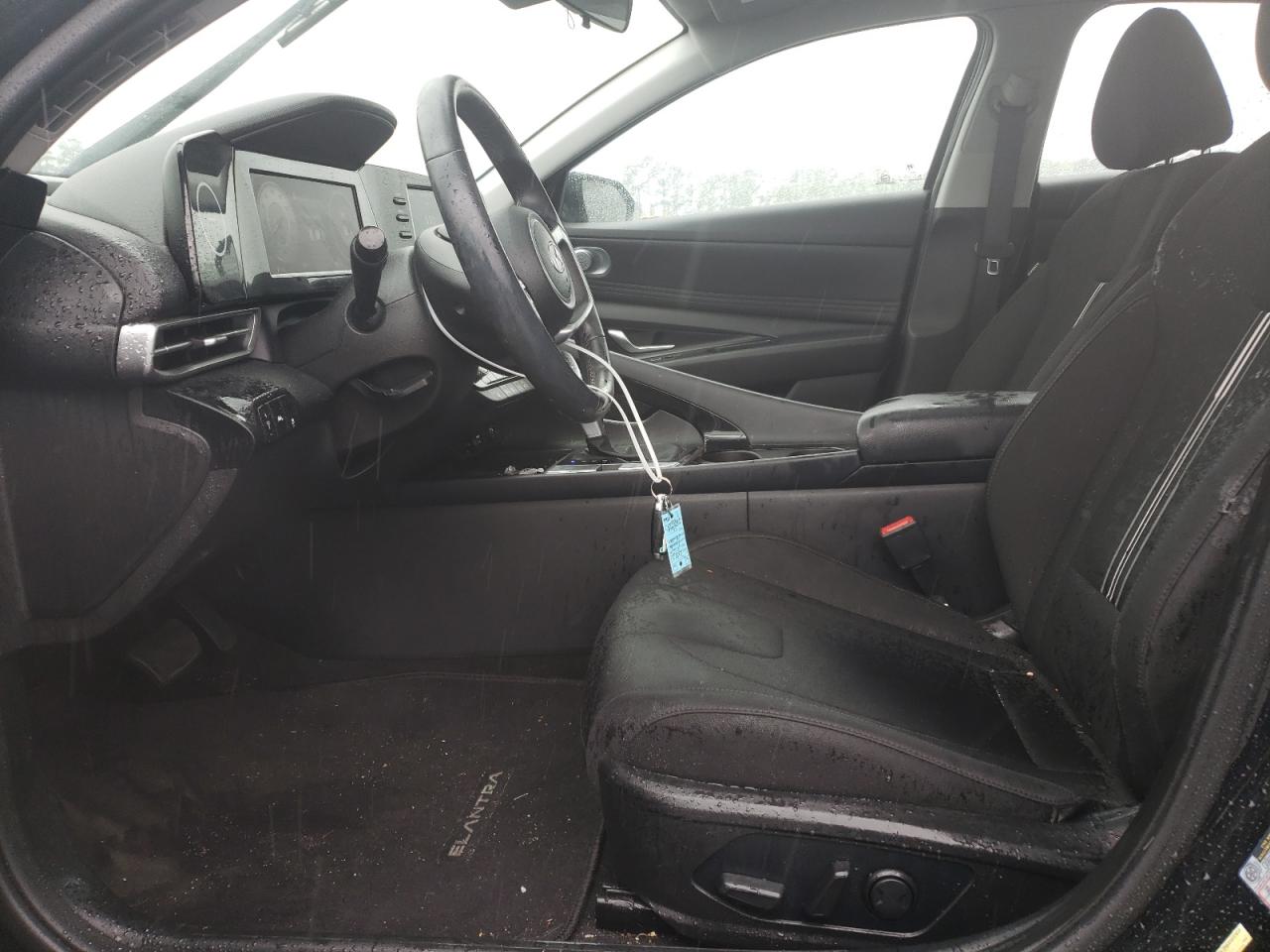 5NPLN4AG1NH059229 2022 Hyundai Elantra Sel