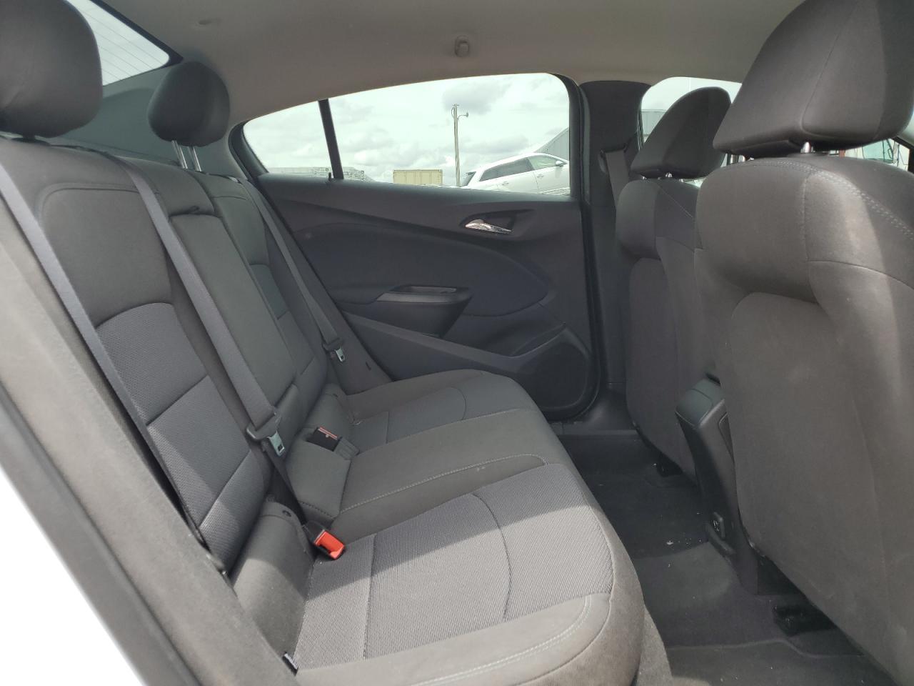 1G1BE5SM2K7133840 2019 Chevrolet Cruze Lt