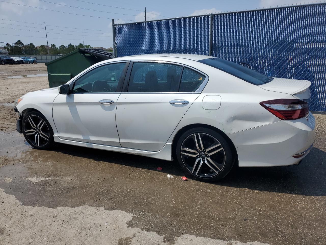 1HGCR2F12HA001723 2017 Honda Accord Sport Special Edition