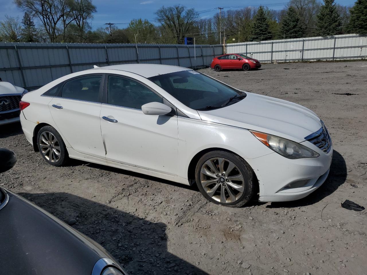 5NPEC4AC2BH251279 2011 Hyundai Sonata Se