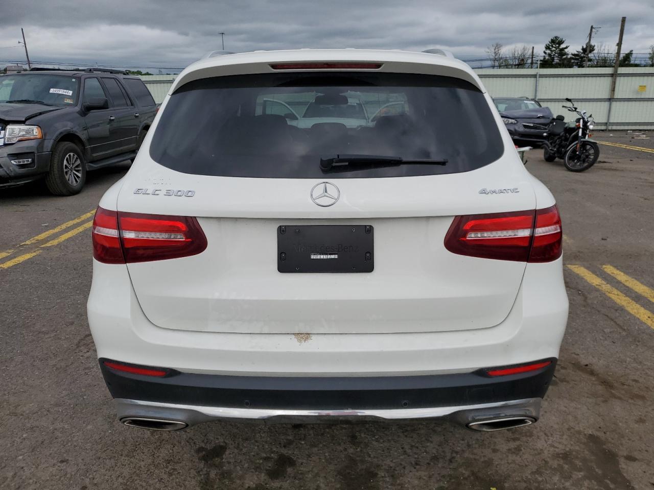 WDC0G4KB1KV161118 2019 Mercedes-Benz Glc 300 4Matic