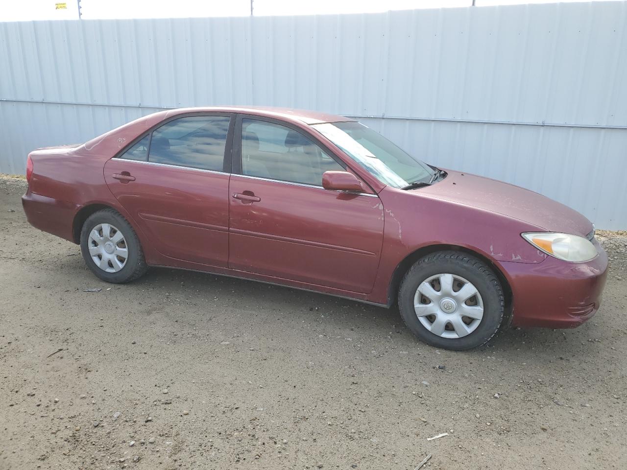 JTDBE32K620087836 2002 Toyota Camry Le