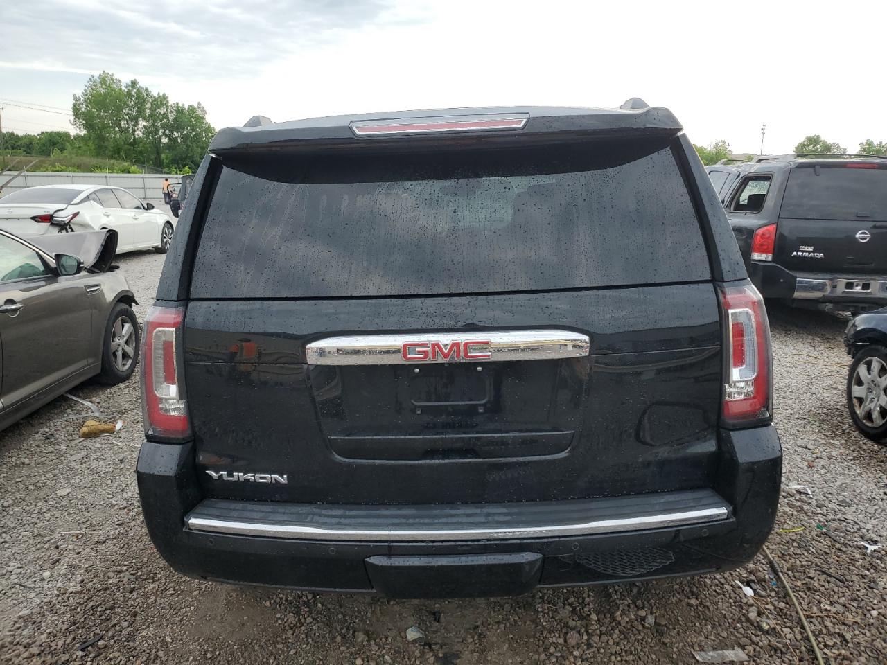 1GKS2CKJXHR120278 2017 GMC Yukon Denali