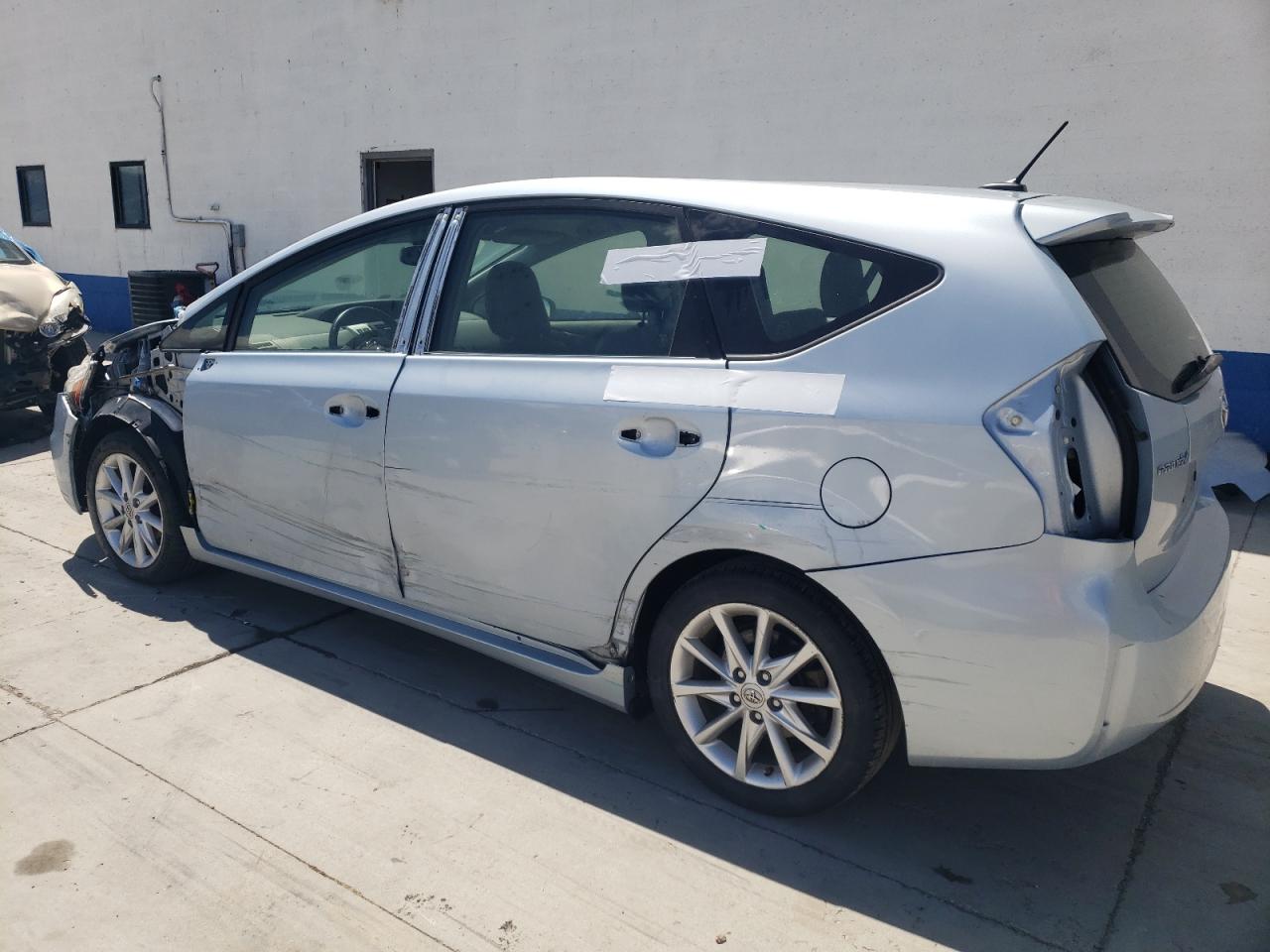 JTDZN3EU7EJ001914 2014 Toyota Prius V