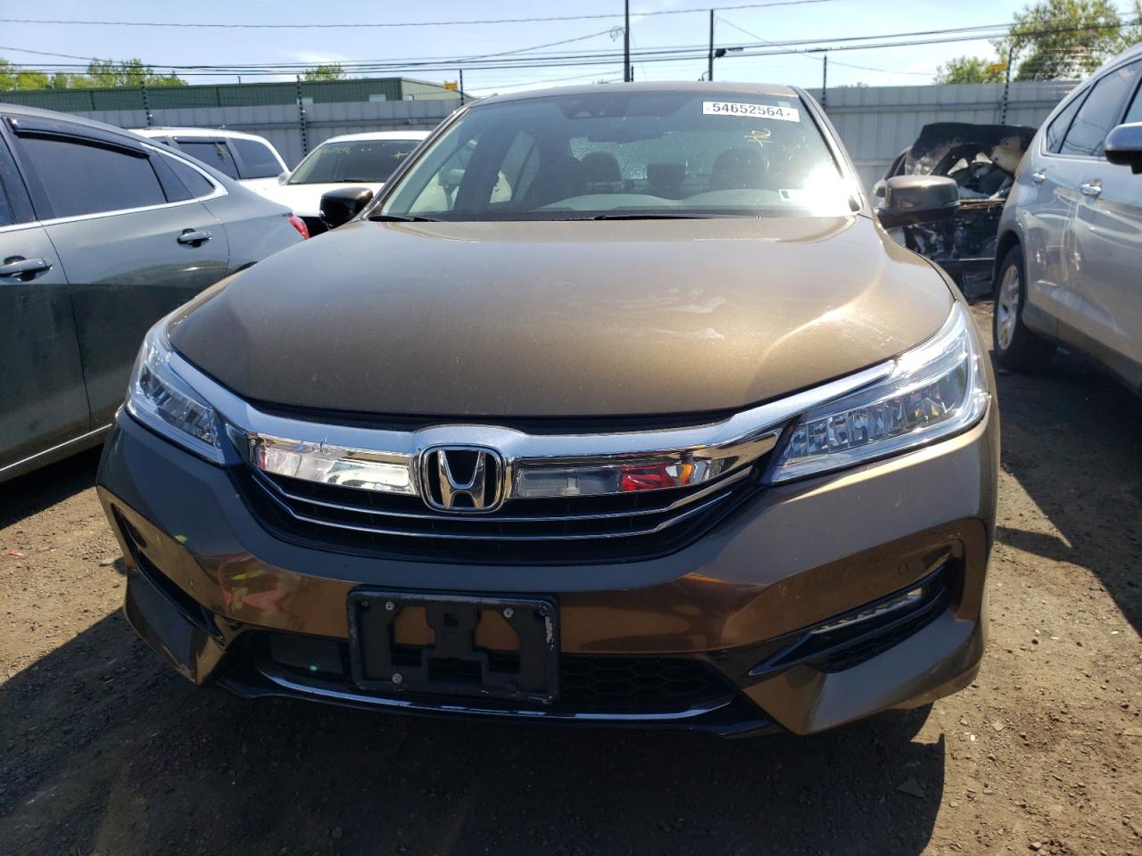 JHMCR6F78HC001190 2017 Honda Accord Touring Hybrid