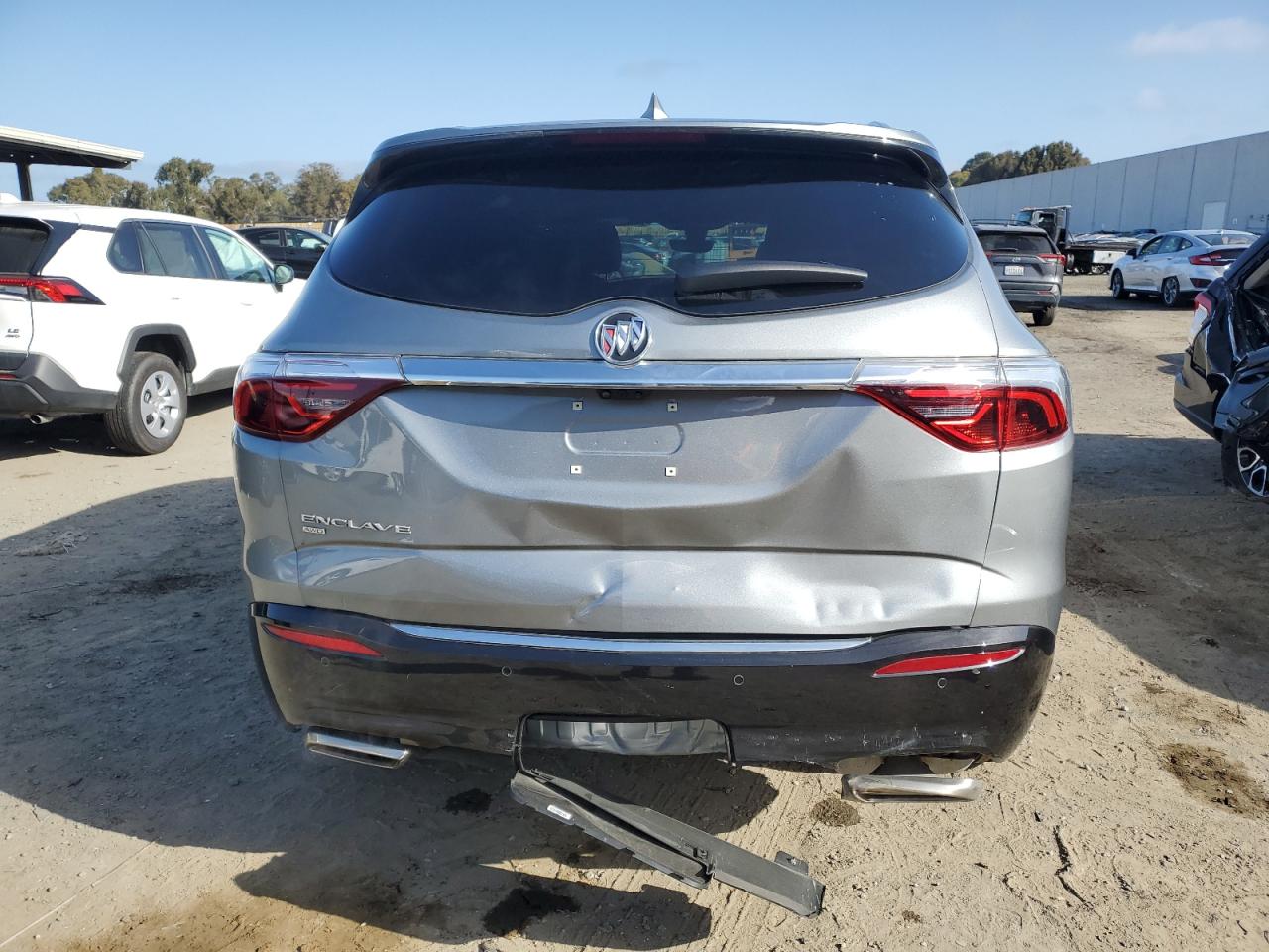 2024 Buick Enclave Premium vin: 5GAEVBKW4RJ117416