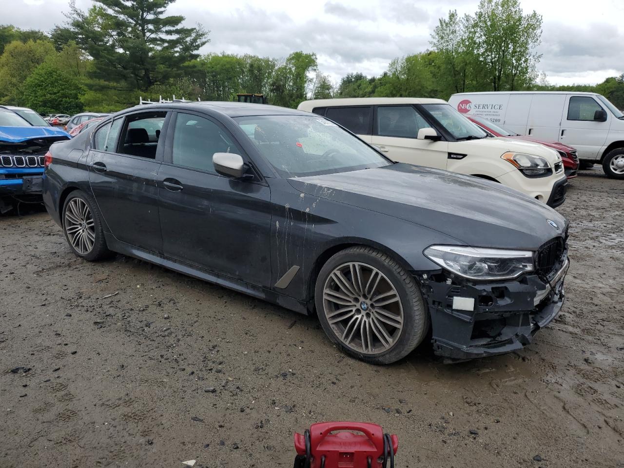 WBAJB9C50KB288343 2019 BMW M550Xi