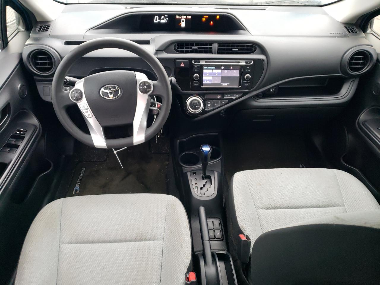 JTDKDTB3XG1132550 2016 Toyota Prius C