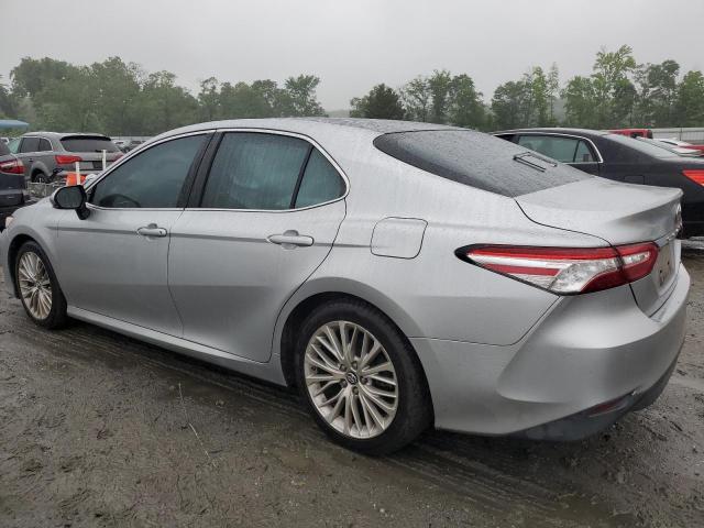 4T1B11HK9JU017774 2018 TOYOTA CAMRY - Image 2