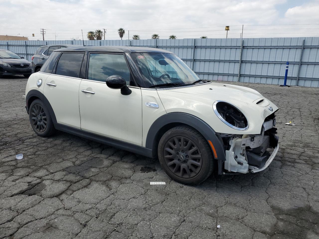 WMWXU3C55G2B67142 2016 Mini Cooper S