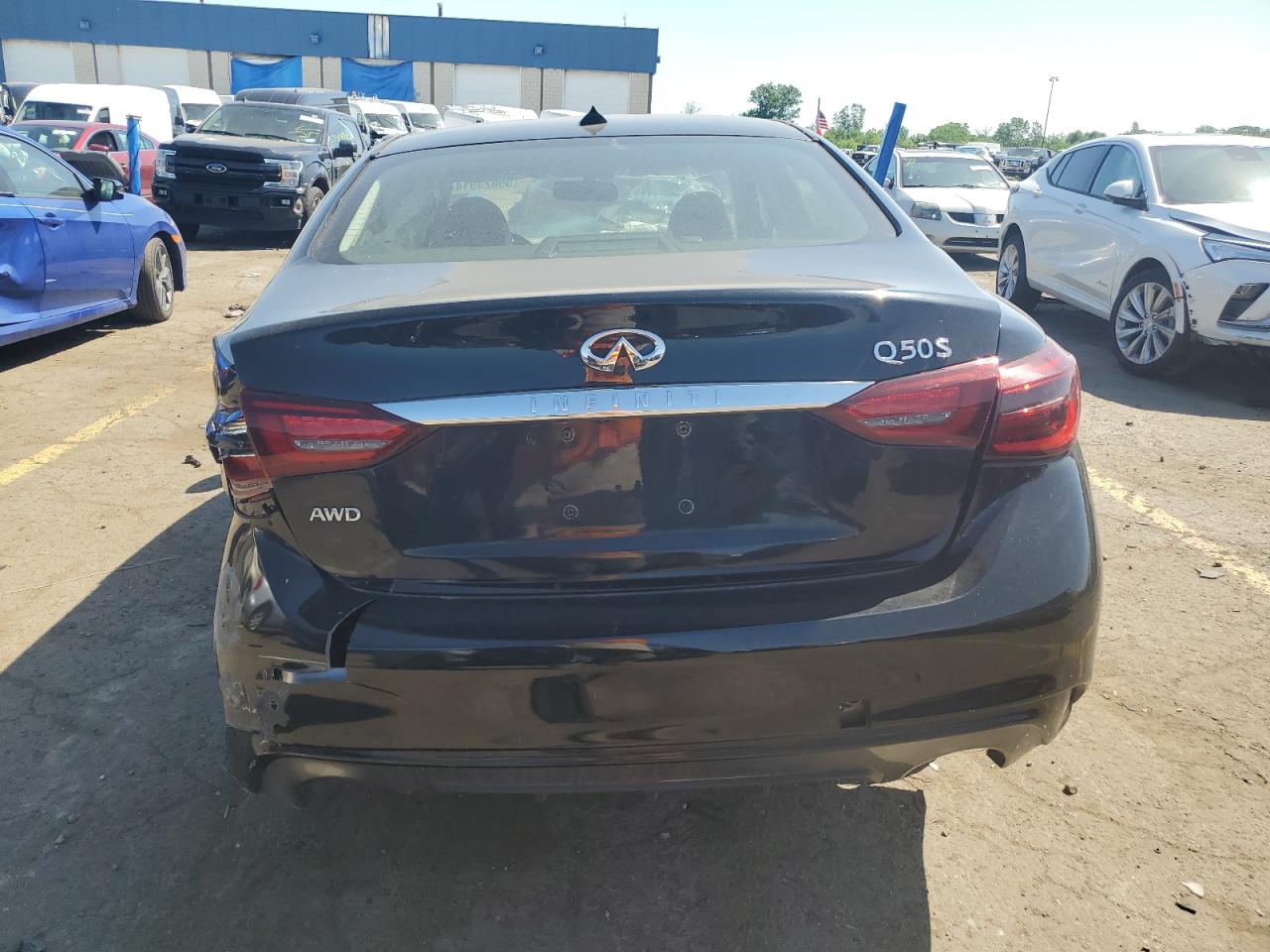 JN1EV7AR2JM441123 2018 Infiniti Q50 Luxe