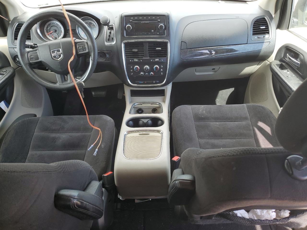 2C4RDGCG9ER205939 2014 Dodge Grand Caravan Sxt