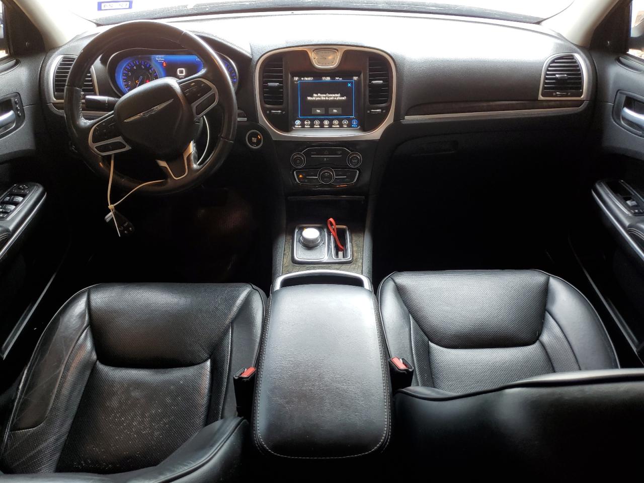 2C3CCAEG4KH585717 2019 Chrysler 300 Limited