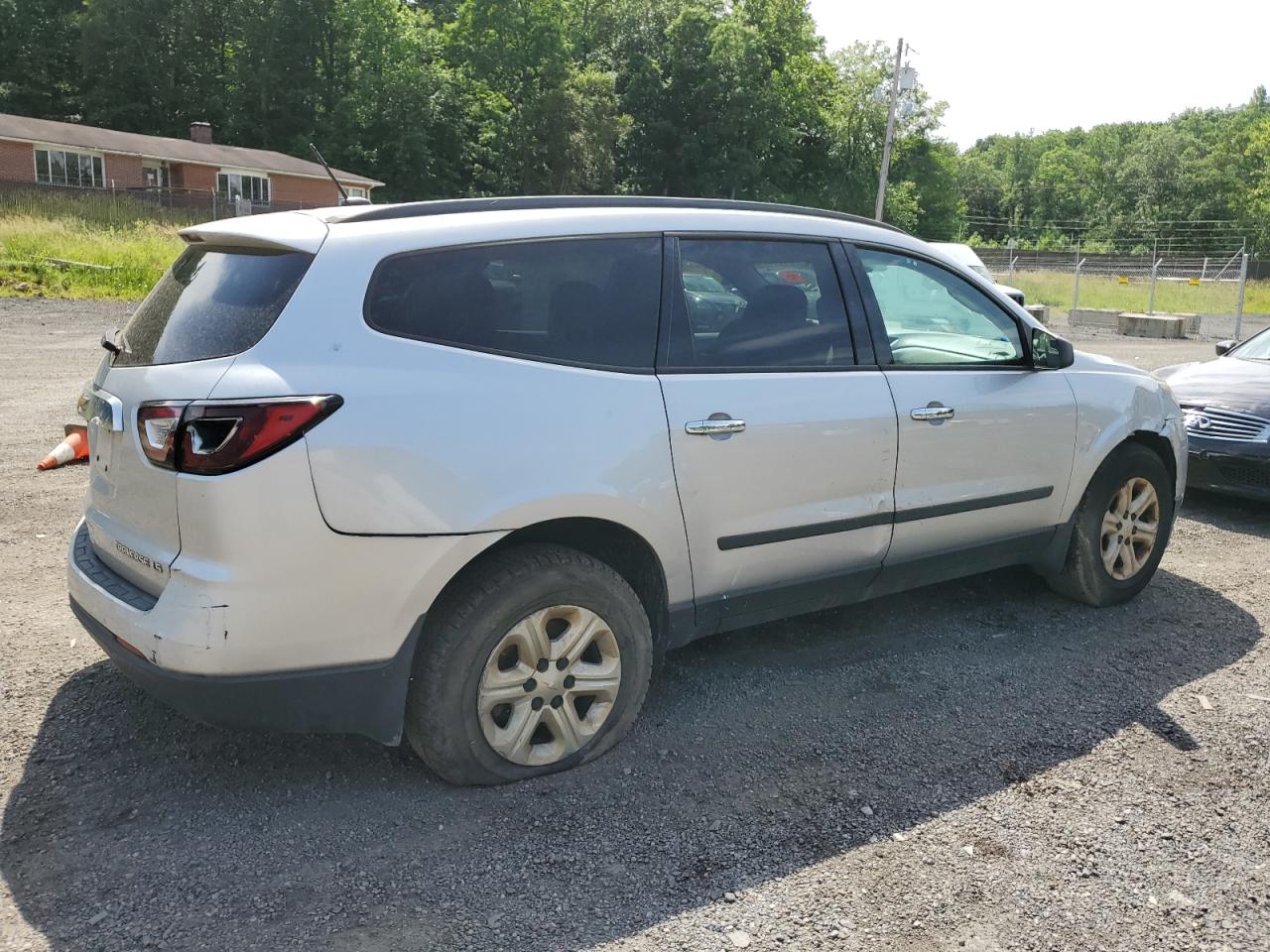 1GNKRFED4EJ135620 2014 Chevrolet Traverse Ls