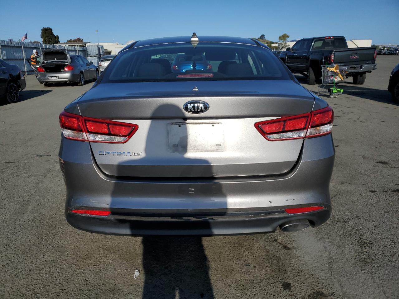 5XXGT4L33HG149323 2017 Kia Optima Lx