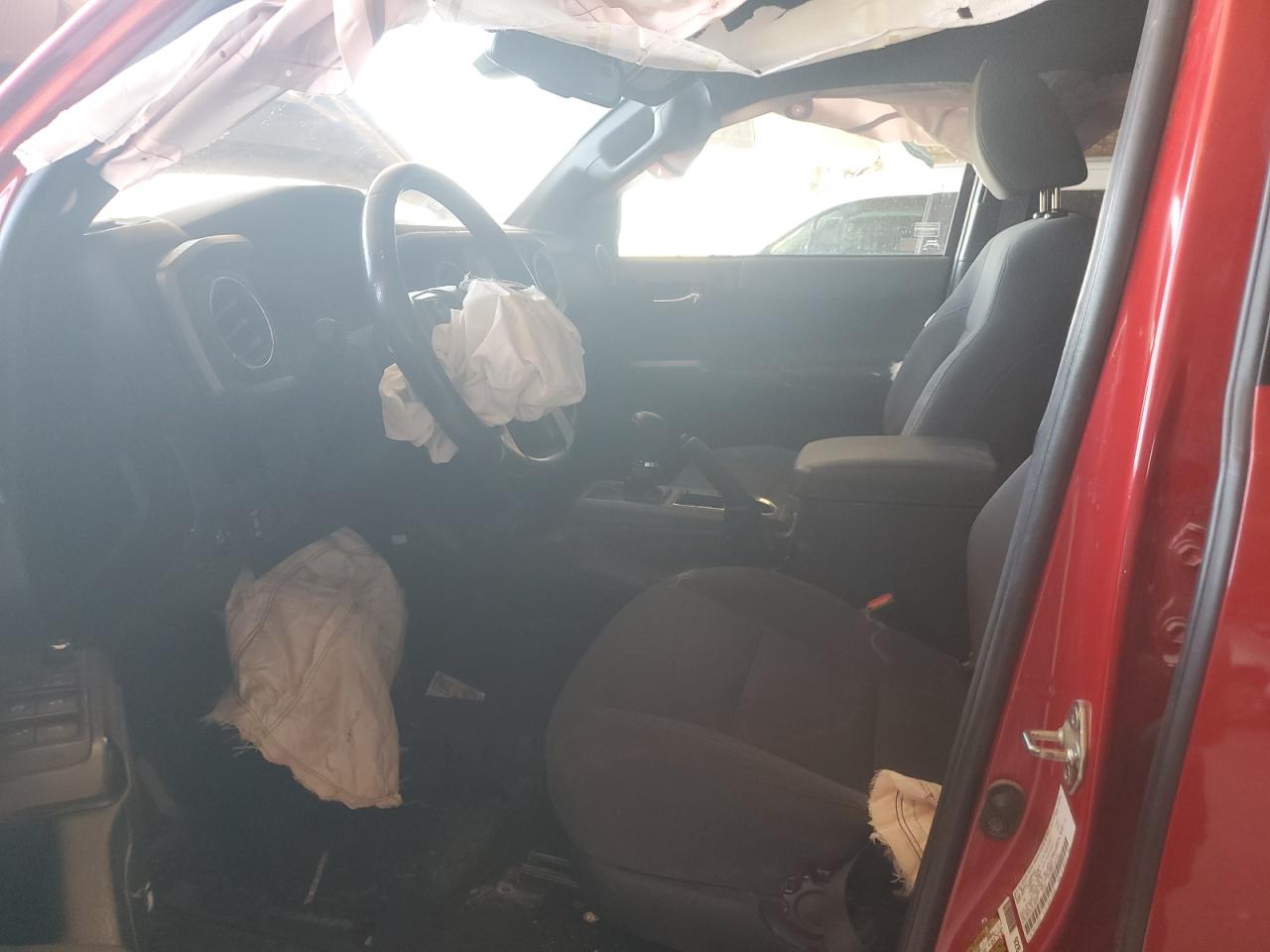 3TMCZ5AN3JM156607 2018 Toyota Tacoma Double Cab