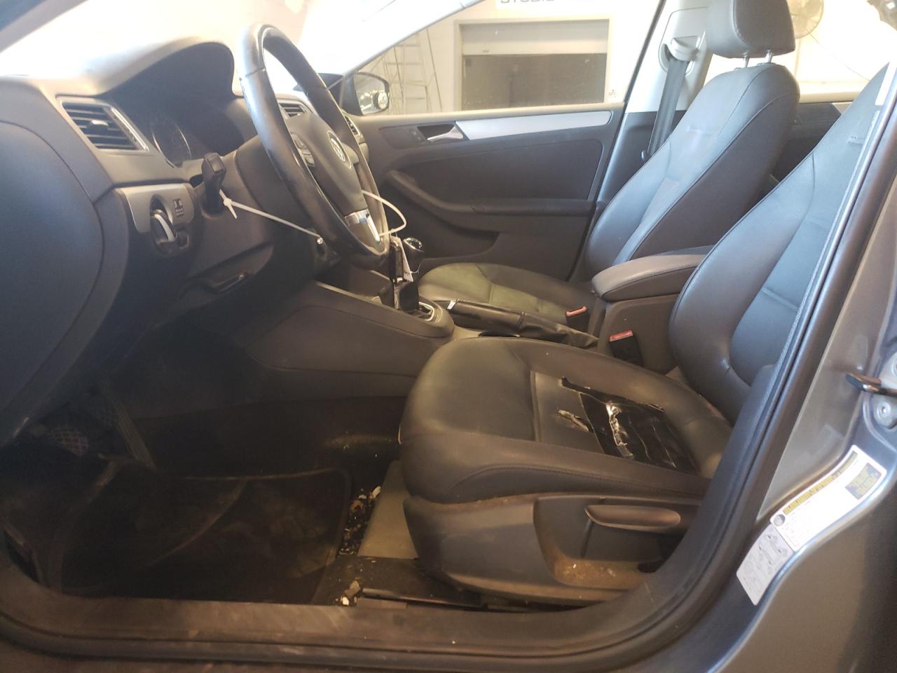 3VW3L7AJ2CM466032 2012 Volkswagen Jetta Tdi