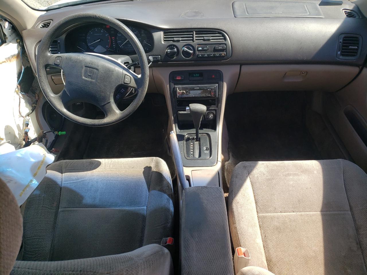 1HGCD5636TA020026 1996 Honda Accord Lx