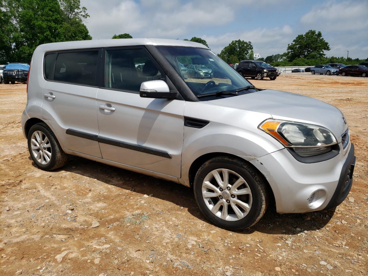 KNDJT2A6XD7520164 2013 Kia Soul +