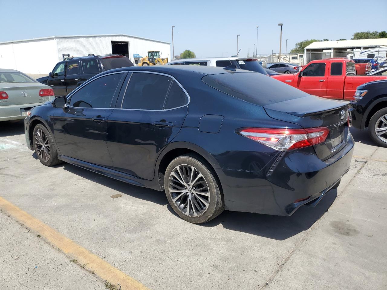 4T1B11HK5KU733993 2019 Toyota Camry L