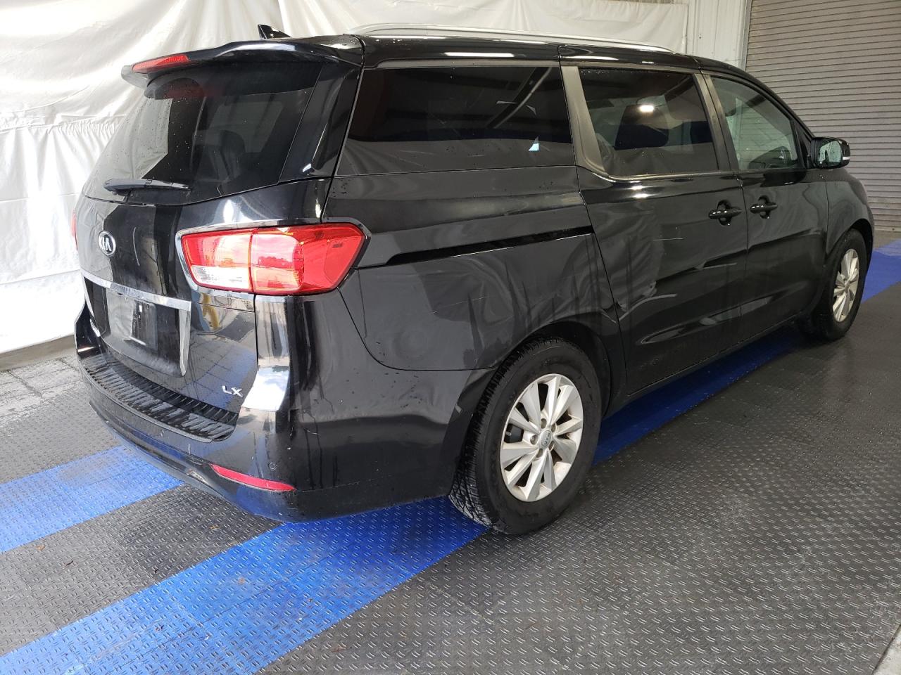 KNDMB5C1XG6130078 2016 Kia Sedona Lx