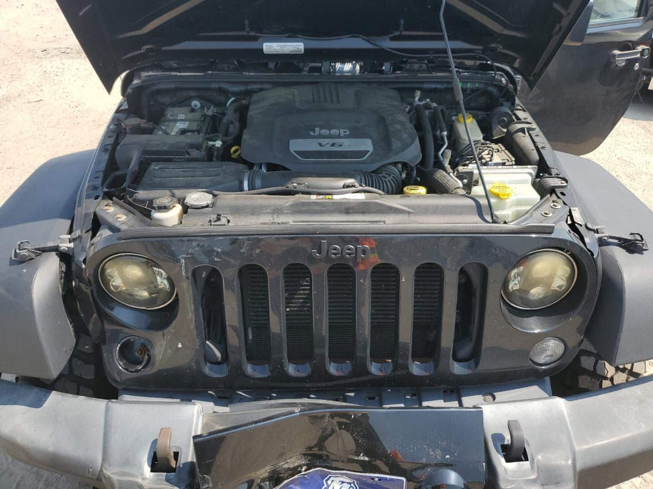 1C4AJWAG8GL132352 2016 Jeep Wrangler Sport