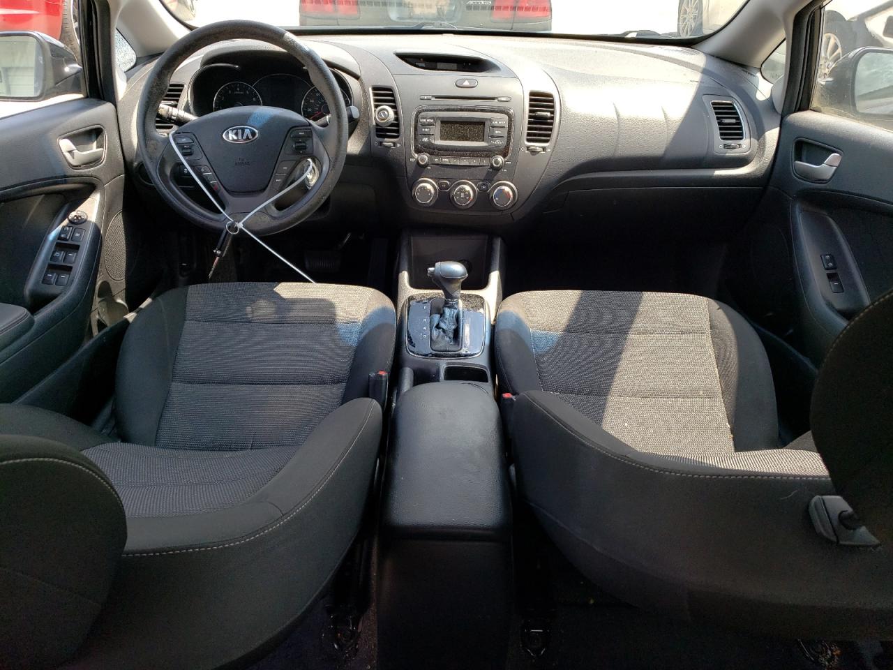 3KPFK4A76HE139138 2017 Kia Forte Lx