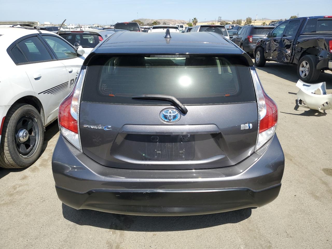 JTDKDTB32H1594764 2017 Toyota Prius C