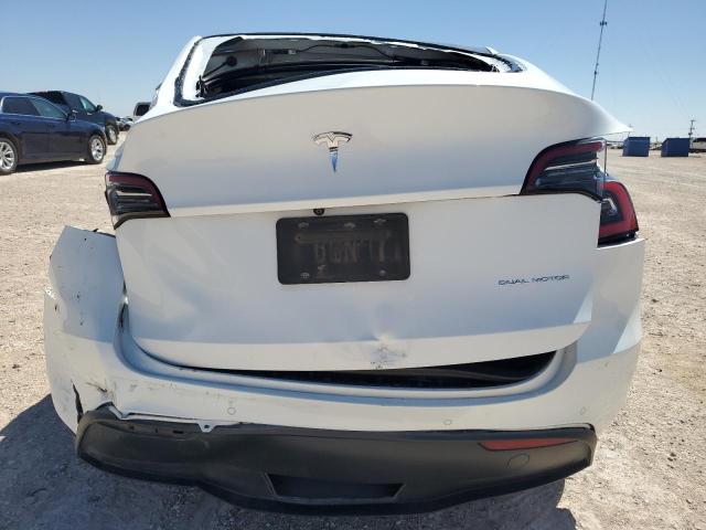 2022 Tesla Model Y VIN: 7SAYGDEE8NF323749 Lot: 55926964