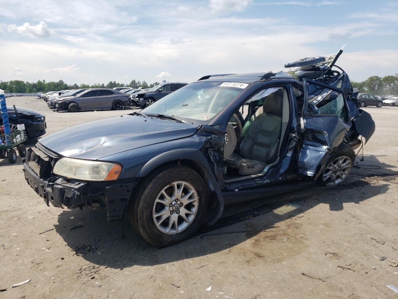 YV4SZ592171269397 2007 Volvo Xc70