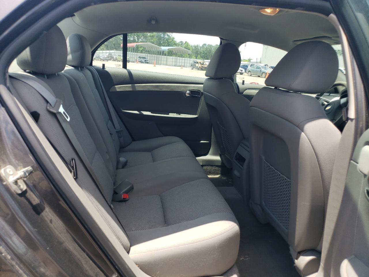 1G1ZB5E04CF300674 2012 Chevrolet Malibu Ls